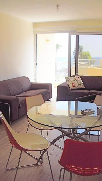Pallinio Apartment キプロス